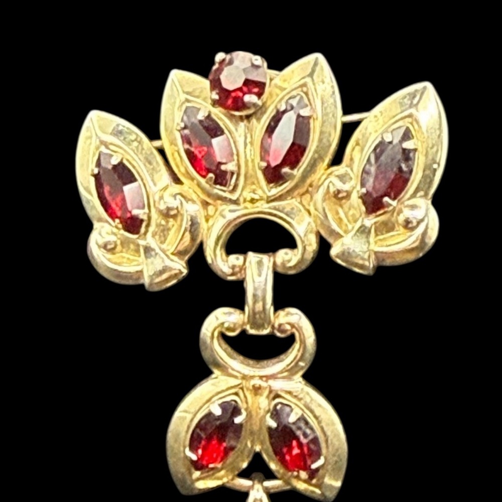PRICE IS FIRM - Pyrope Garnet Vintage Edwardian 10K/Platinum Waterfall Brooch - Picture 5 of 16
